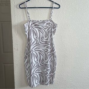 PRINTED DRESS WITH SLIT LARGE